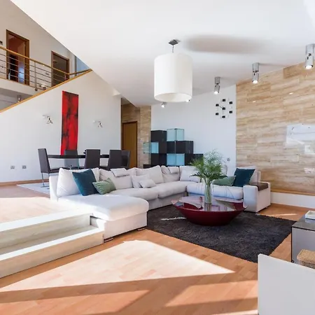 빌라 Homeforguest With Sea Views, Pool, Gym, Cinema And Proaudio 산타크루스데 테네리페